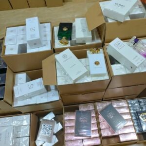 Perfume pallets liquidation - Image 15