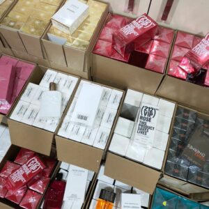Perfume pallets liquidation - Image 13