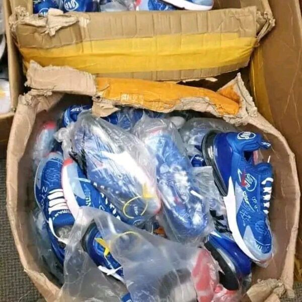 mixed shoes pallet,Mixed shoes pallets,shoes liquidation pallet,branded shoes pallet,free shipping pallet,buy shoes returns,unmanifested shoe pallet,footwear liquidation USA,Amazon shoes pallet,resale shoes lot,flip shoes online,branded footwear pallet,women’s shoes returns,Target shoes pallet,bulk shoes with free shipping,bin store shoes,mixed shoes pallet with free shipping