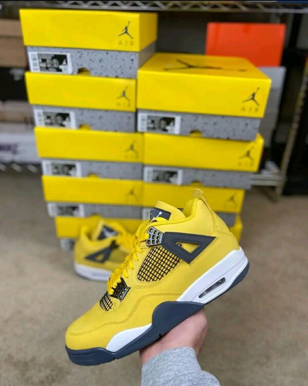 jordan shoes pallet,Buy Jordan Shoes pallet,authentic jordan,jordan sneakers pallet,Buy Jordan shoes wholesale,Authentic Air Jordans bulk,Wholesale Jordan sneakers,Jordan shoes for resellers,Jordan sneaker pallet,Brand new Jordans wholesale,Men’s Jordan shoe sizes 6-14,100 pairs Jordan shoes,Original boxed Jordans,Air Jordans for resale,Jordan shoes supplier,Bulk sneaker deals,Wholesale Nike Jordans