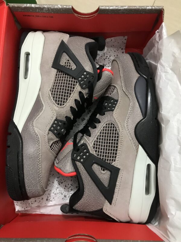 jordan shoes pallet,Buy Jordan Shoes pallet,authentic jordan,jordan sneakers pallet,Buy Jordan shoes wholesale,Authentic Air Jordans bulk,Wholesale Jordan sneakers,Jordan shoes for resellers,Jordan sneaker pallet,Brand new Jordans wholesale,Men’s Jordan shoe sizes 6-14,100 pairs Jordan shoes,Original boxed Jordans,Air Jordans for resale,Jordan shoes supplier,Bulk sneaker deals,Wholesale Nike Jordans