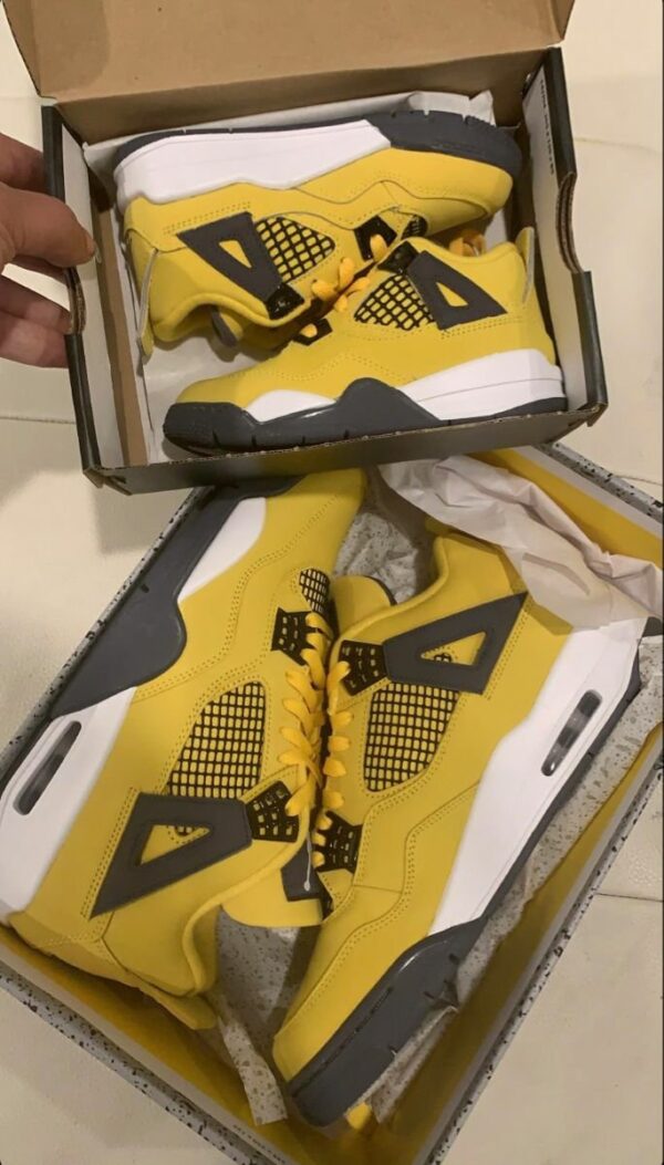 jordan shoes pallet,Buy Jordan Shoes pallet,authentic jordan,jordan sneakers pallet,Buy Jordan shoes wholesale,Authentic Air Jordans bulk,Wholesale Jordan sneakers,Jordan shoes for resellers,Jordan sneaker pallet,Brand new Jordans wholesale,Men’s Jordan shoe sizes 6-14,100 pairs Jordan shoes,Original boxed Jordans,Air Jordans for resale,Jordan shoes supplier,Bulk sneaker deals,Wholesale Nike Jordans