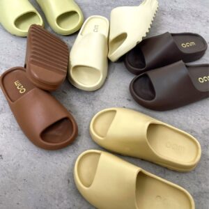 YEEZY SLIDES PALLET 35 YEEZY SLIDES PALLET - Image 17