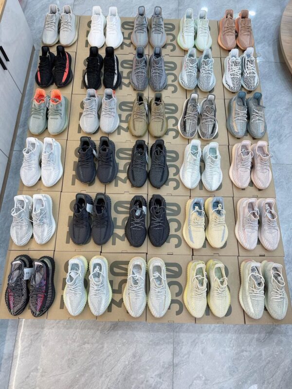 Yeezy shoes pallet with free shipping – liquidation boost 350, foam runners, slides
