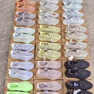 YEEZY SHOES PALLET - Image 31