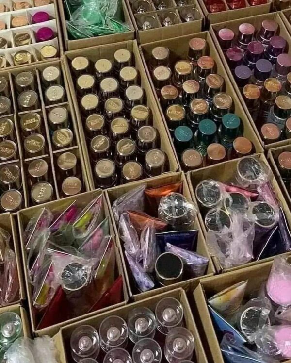 Victoria Secrets Pallets,Victoria Secrets Perfume Pallets,Wholesale Victoria Secrets Perfumes,Victoria Secrets Fragrance Pallets,Victoria Secrets Bulk Perfume Pallets,Reseller Victoria Secrets Perfumes