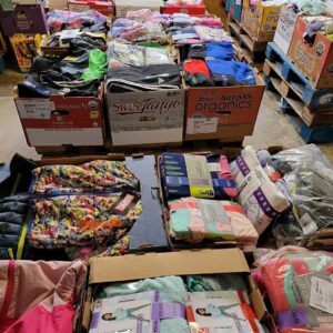 Kids clothes pallet - Image 6