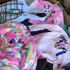 Kids clothes pallet - Image 13