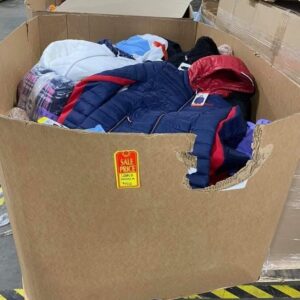 Kids clothes pallet - Image 9